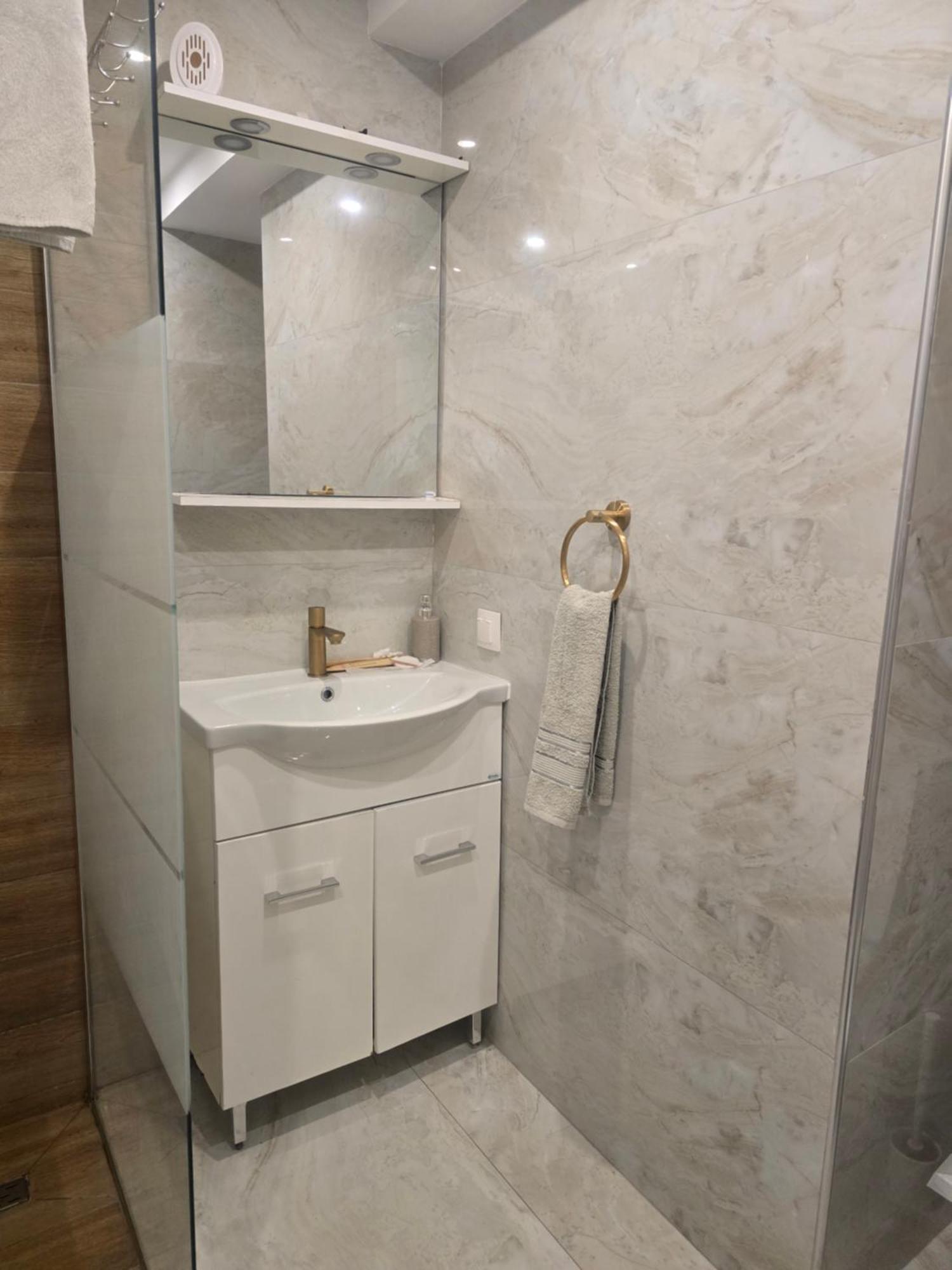 شقة Mila Deluxe Peraía المظهر الخارجي الصورة